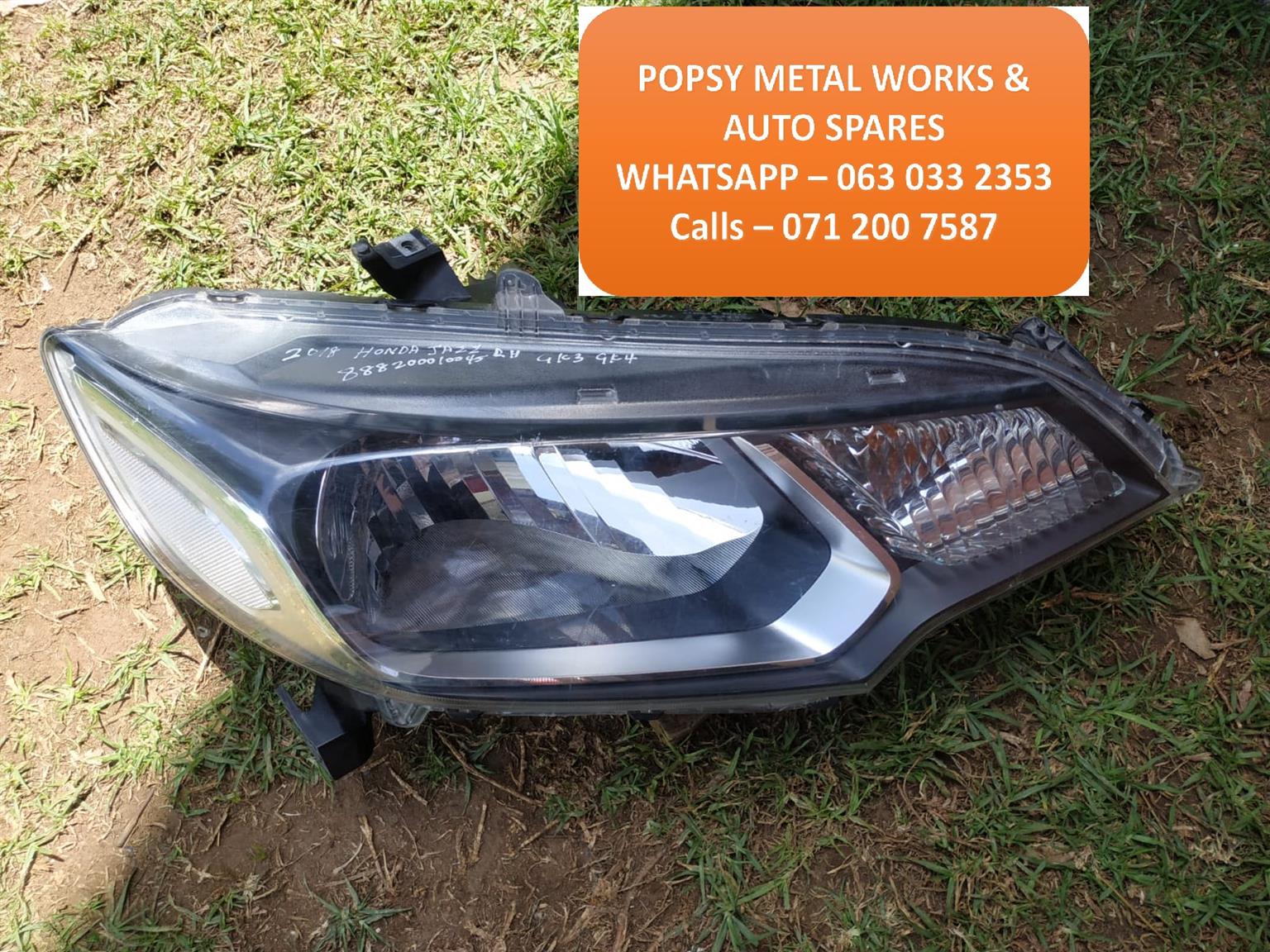 2018 HONDA JAZZ GK3 GK4 RH HEADLIGHT / HEAD LAMP - Private Seller