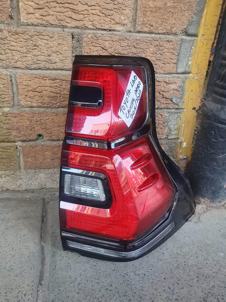 Toyota Land Cruiser Prado taillight 2018/20 - Private Seller Toyota Land Cruiser Prado taillight 2018/20 - Private Seller