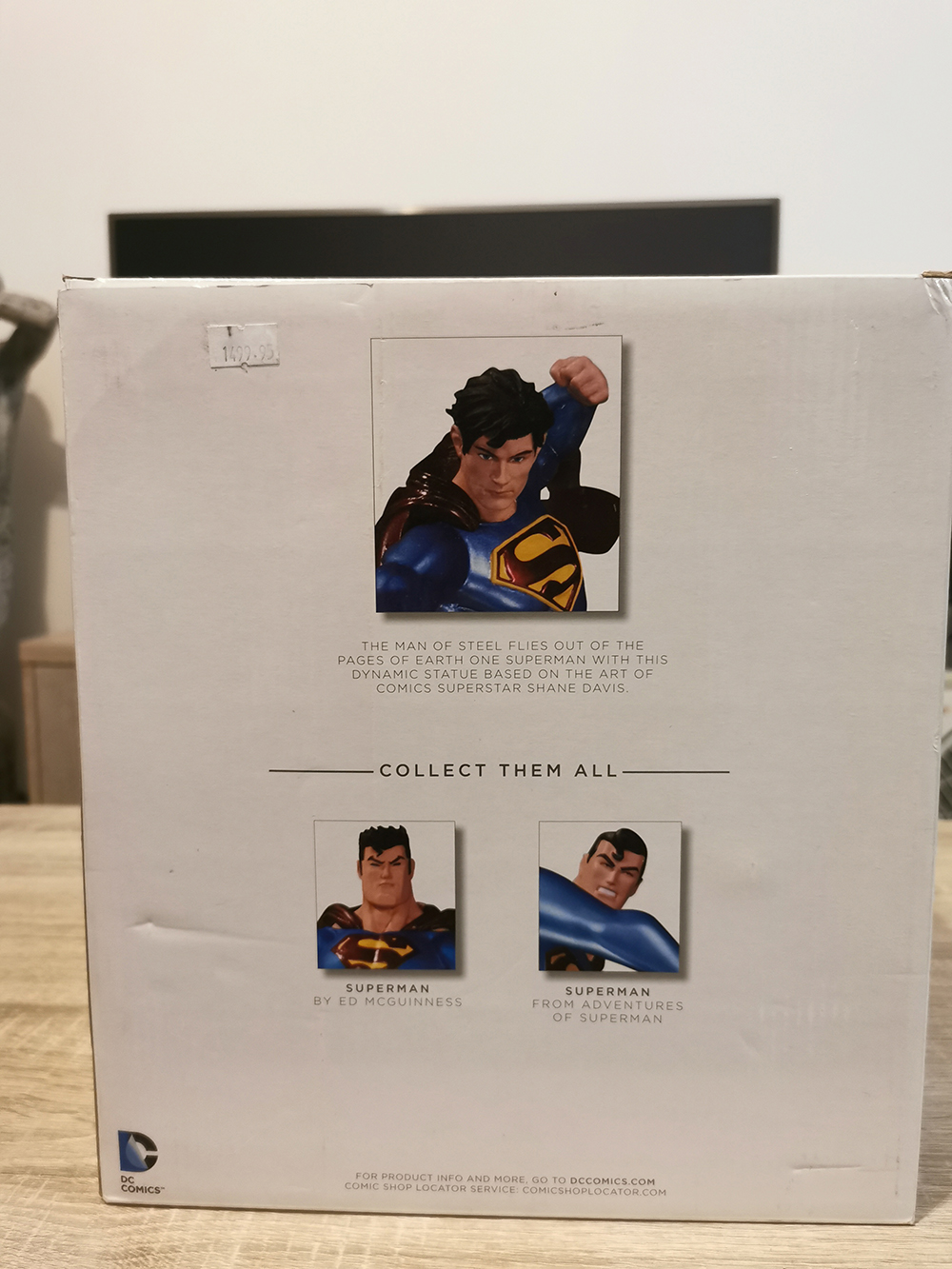 Superman DC Collectables Man Of Steel Statue (New In Box)