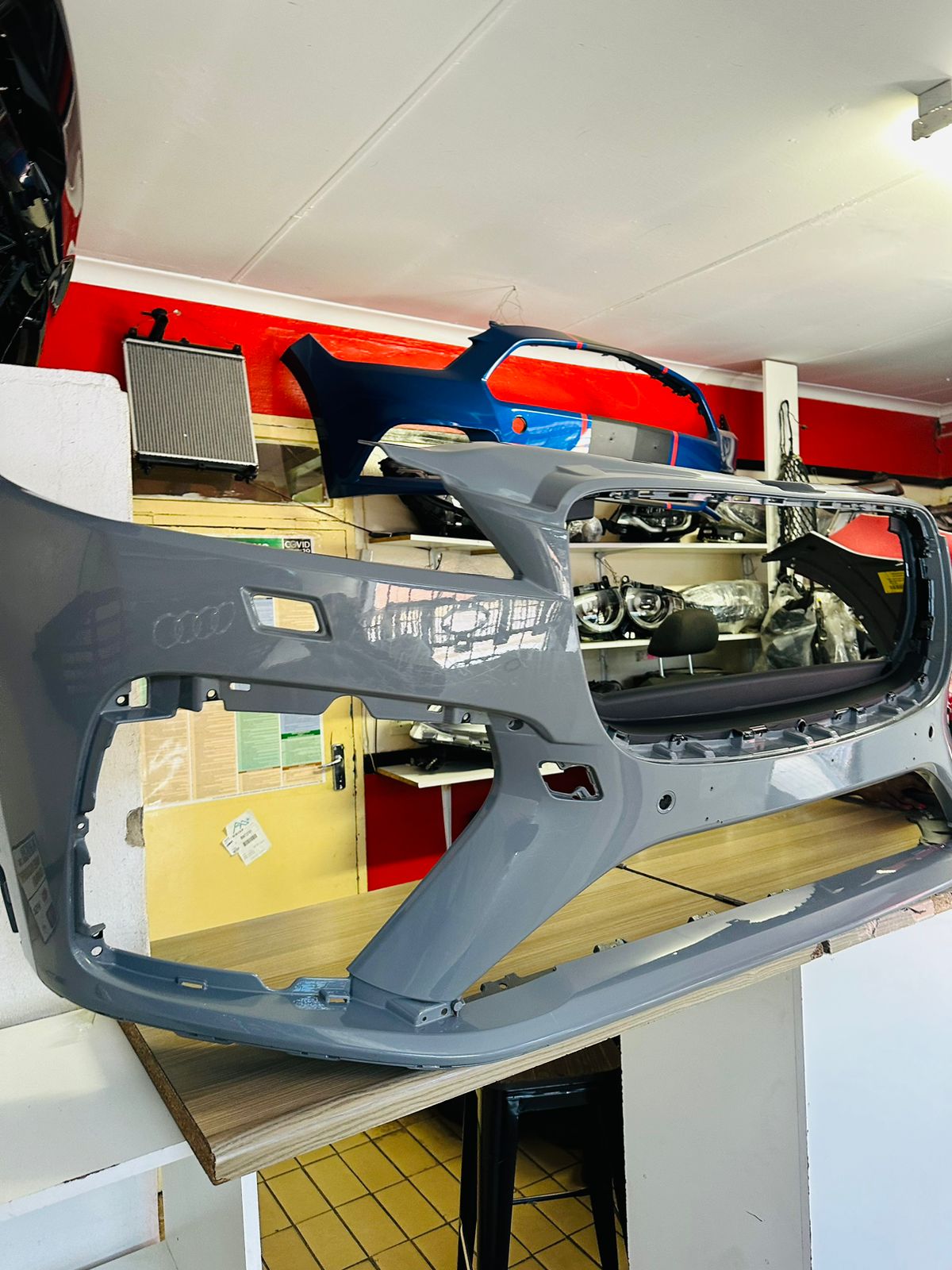 2022 JAGUAR F PACE SUV FRONT BUMPER AVAILABLE FOR SALE - Private Seller 2022 JAGUAR F PACE SUV FRONT BUMPER AVAILABLE FOR SALE - Private Seller