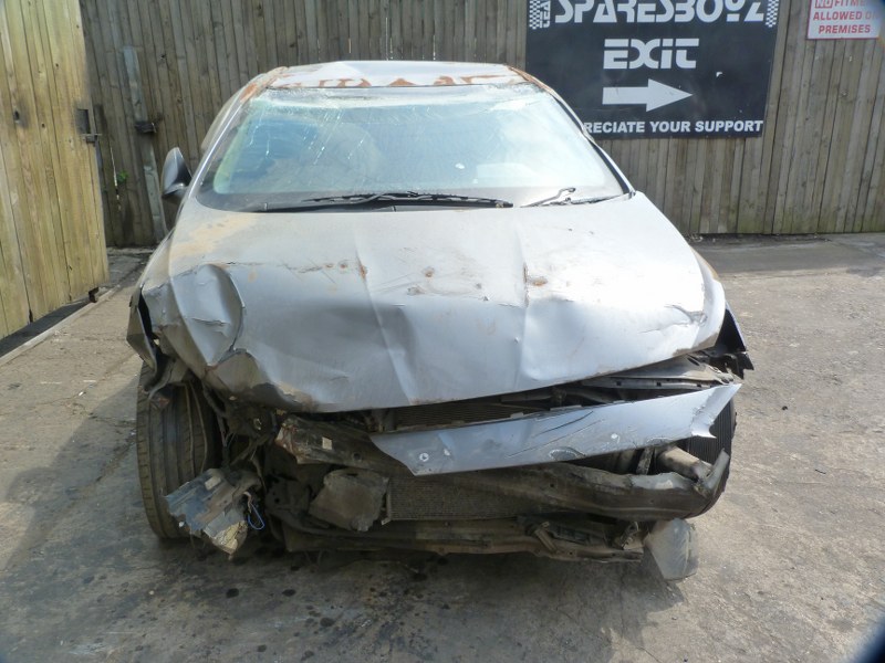 Hyundai Accent 1.6 Fluid Manual Silver - 2014 STRIPPING FOR SPARES - Private Seller Hyundai Accent 1.6 Fluid Manual Silver - 2014 STRIPPING FOR SPARES - Private Seller