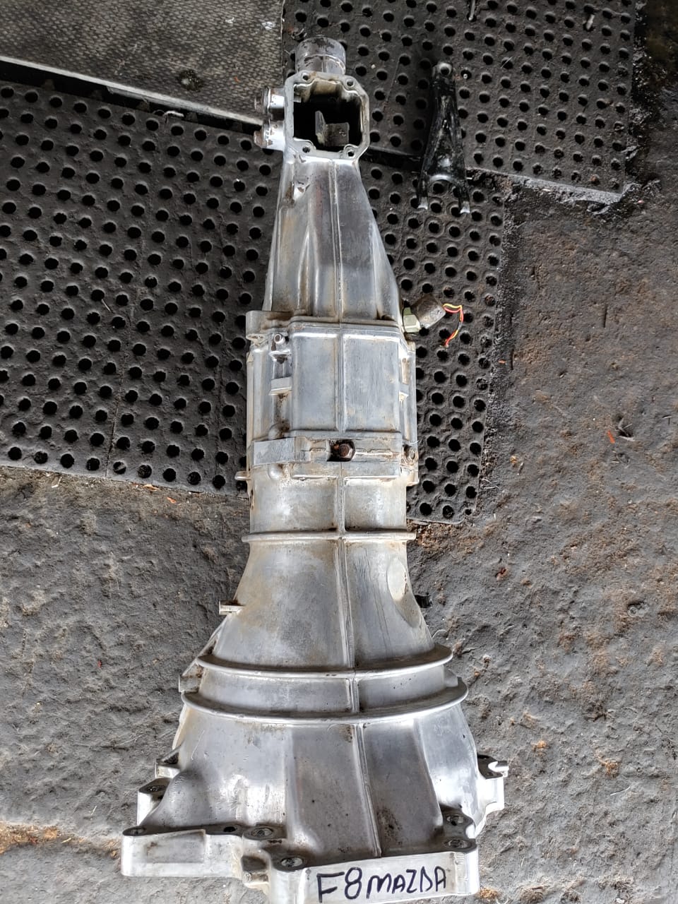 MAZDA F8 or 2LT ROUND GEARBOX FOR SALE - Private Seller