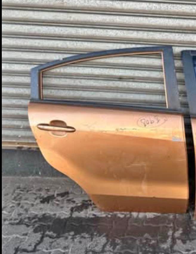 Kia Rio right rear door - Private Seller Kia Rio right rear door - Private Seller