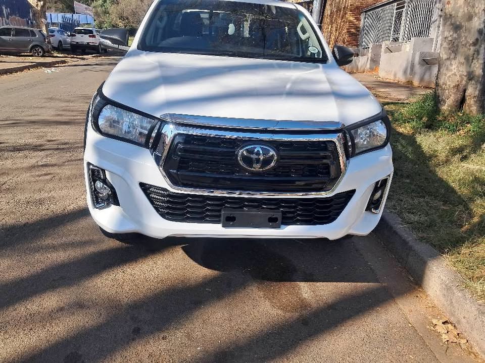 Toyota Hilux Double Cab 2.4 GD6 Diesel 2017