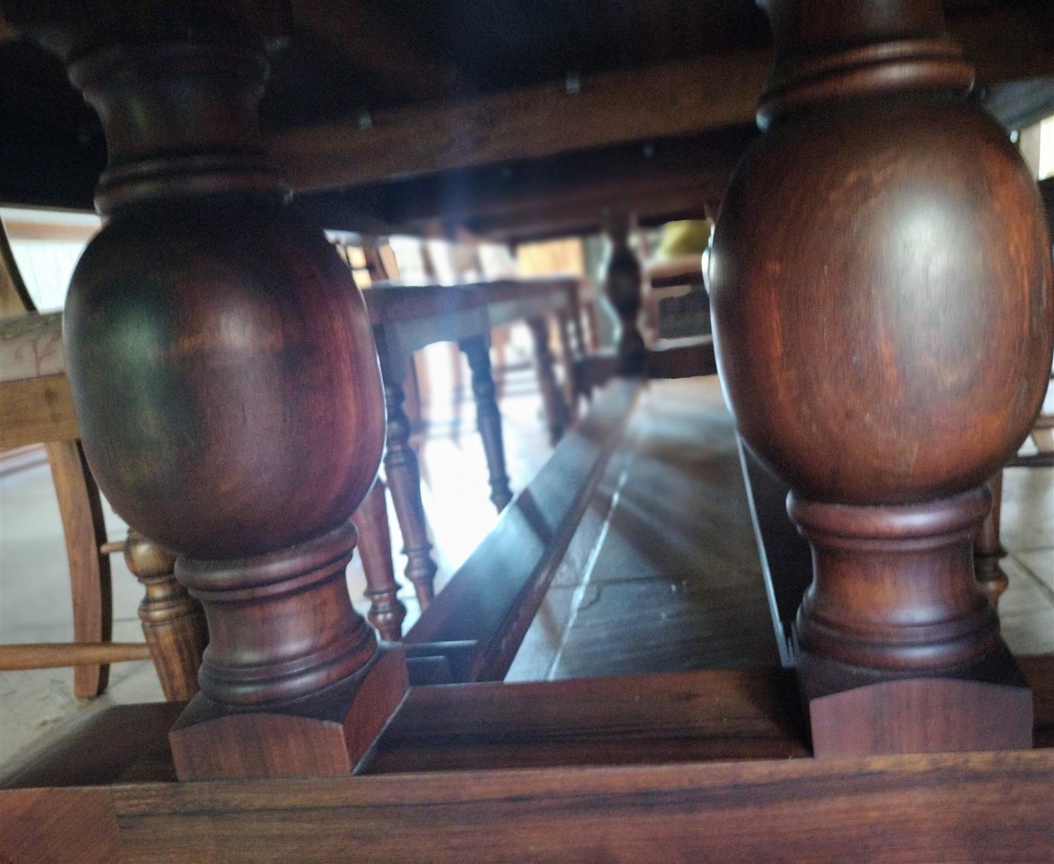 Diningroom Table