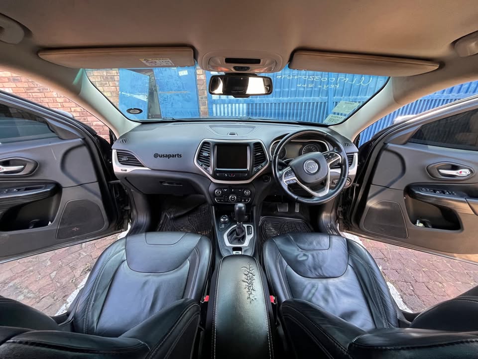2014 Jeep Cherokee 3.2 KL spares for sale. - Private Seller 2014 Jeep Cherokee 3.2 KL spares for sale. - Private Seller