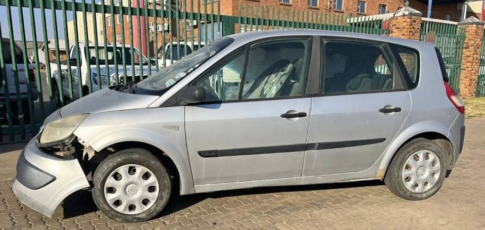 2006 Renault Scenic 1.6 Now Stripping For Spare Parts - Private Seller 2006 Renault Scenic 1.6 Now Stripping For Spare Parts - Private Seller