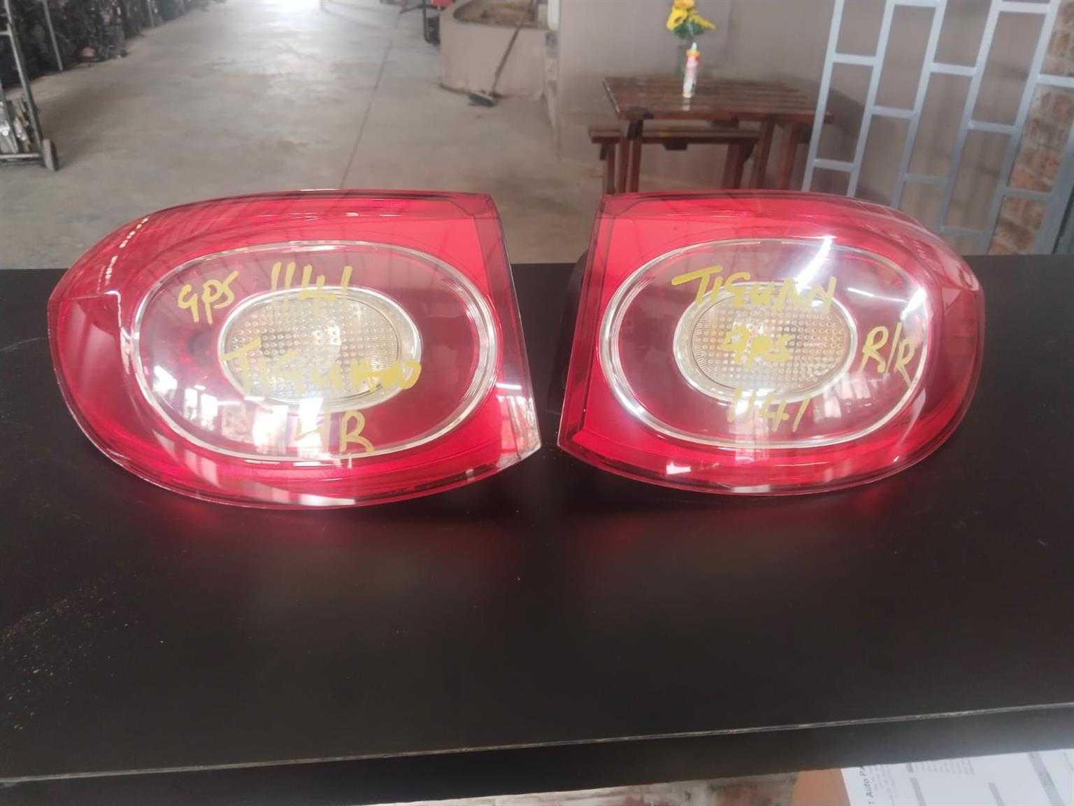 VW Tiguan Inner & Outer Tail Lights For Sale - Private Seller VW Tiguan Inner & Outer Tail Lights For Sale - Private Seller