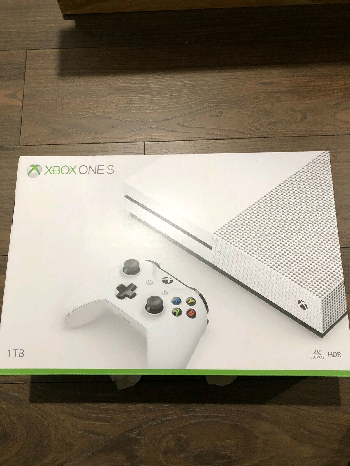 Xbox one s complete console 1 controler as good as new