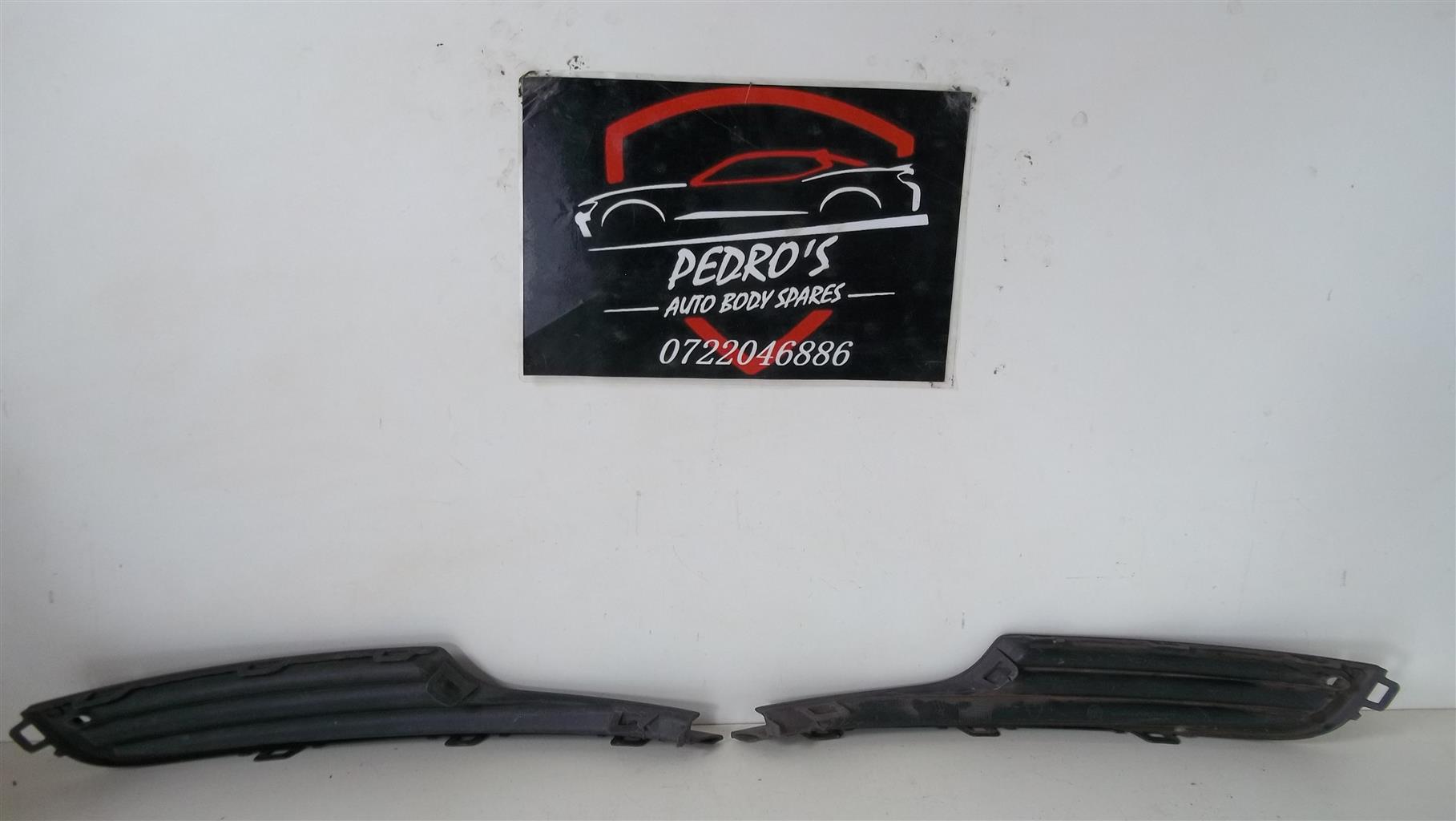 Vw Golf 7 Comfort/Trendline lower front bumper grilles - Private Seller Vw Golf 7 Comfort/Trendline lower front bumper grilles - Private Seller