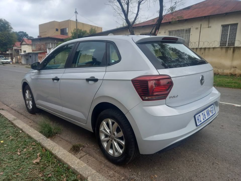 2019 V W polo 8 Tsi 1.0 Manual, Petrol, White, 90000kms