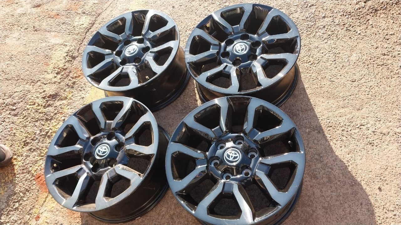 18" Toyota Legend 50 RS original mags set - Private Seller 18" Toyota Legend 50 RS original mags set - Private Seller