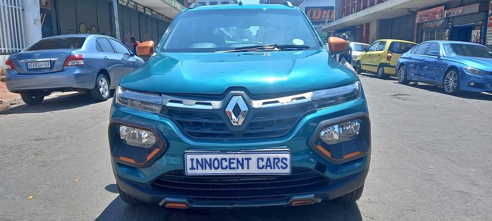 2020 RENAULT KWID 1.0, MANUAL, GREEN COLOUR,