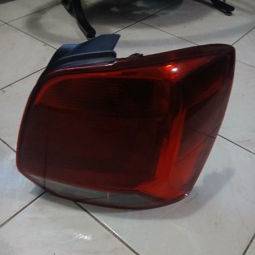 polo vivo taillight - Private Seller polo vivo taillight - Private Seller