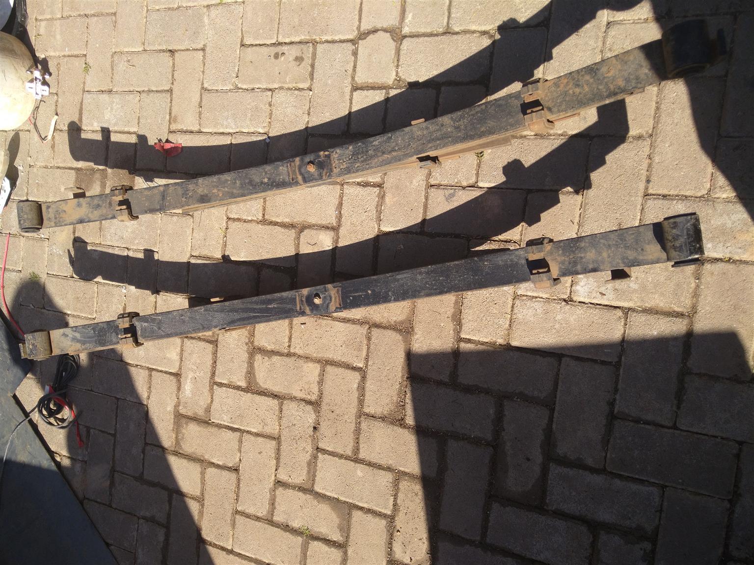 Hilux gd6 Extra cab leaf spring set - Private Seller