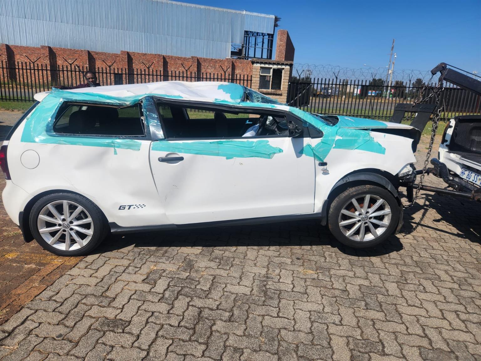 VW STRIPPING Accident Damaged Cars - VW