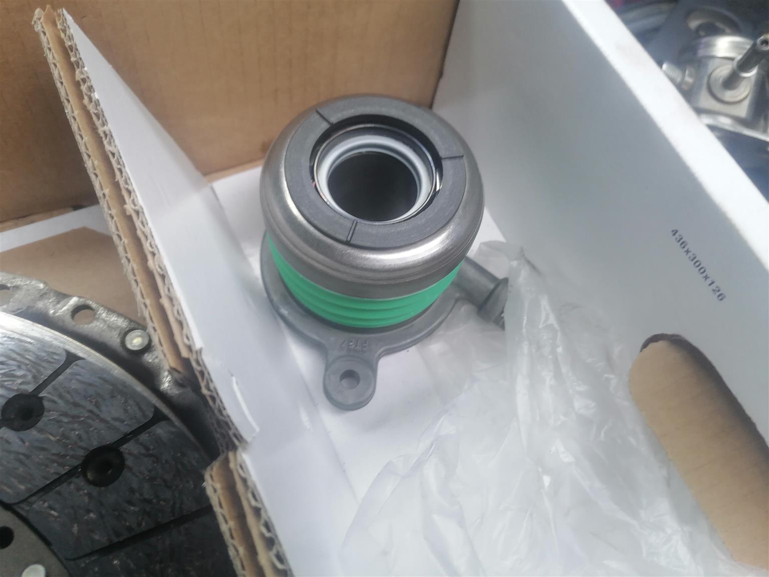 Amarok flywheel and clutch - Private Seller