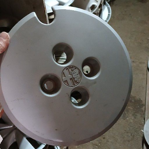 Alfa, hub caps - Private Seller Alfa, hub caps - Private Seller