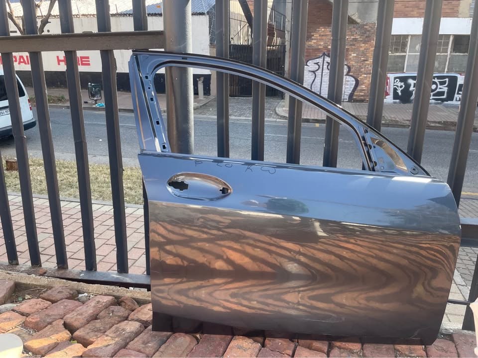 BMW F40 right front door - Private Seller BMW F40 right front door - Private Seller