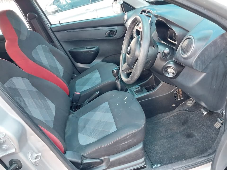 RENAULT KWID 1,0 2017