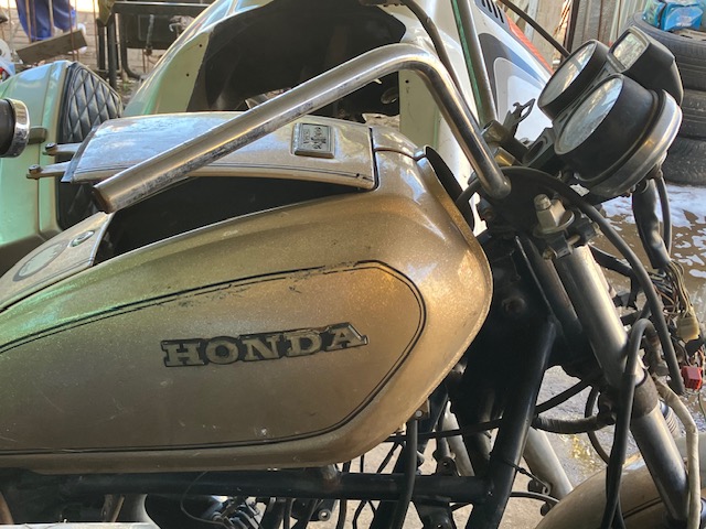1980 and 1982 Honda 1100 Gold Wings (x 4)