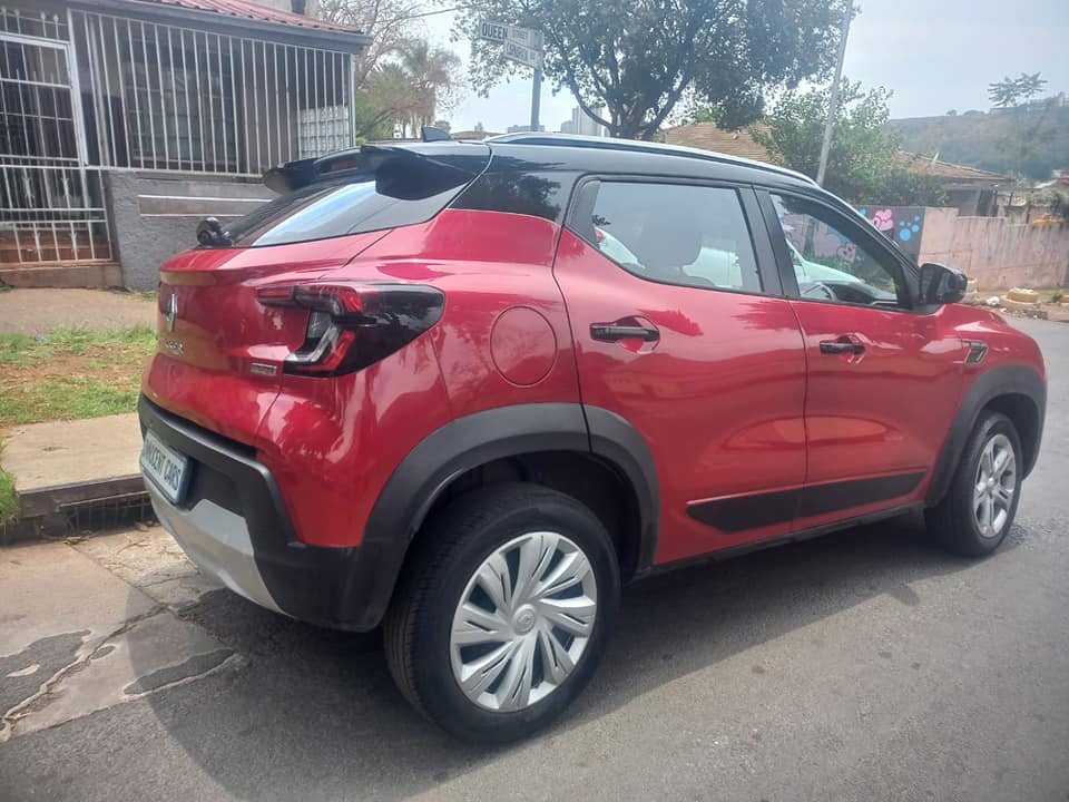 2022 RENAULT KIGER 1.0 PETROL, MANUAL, MAROON COLOR, MILEAGE 18000KMS. SERVICE HIST