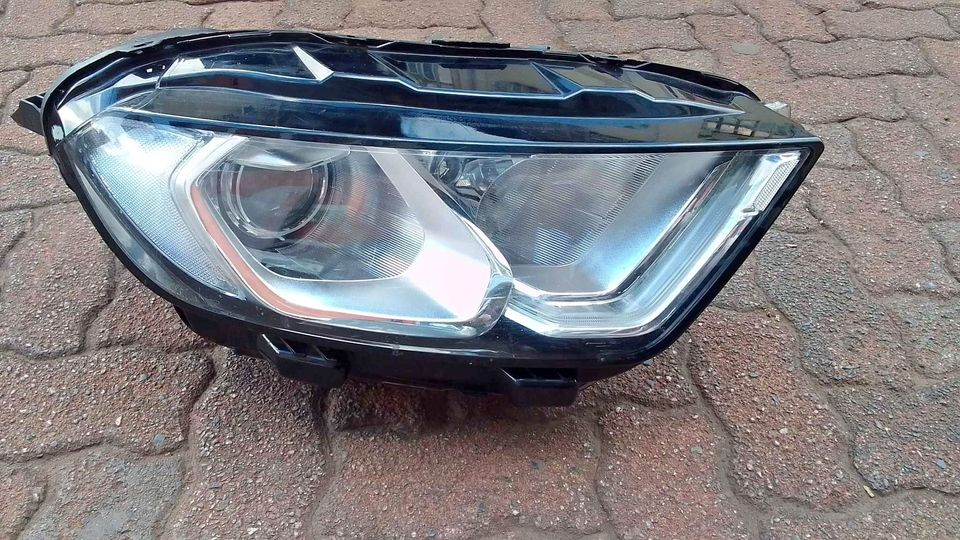 FORD RANGE E-CO SPORT HEADLIGHTS - Private Seller FORD RANGE E-CO SPORT HEADLIGHTS - Private Seller
