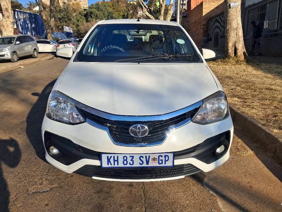 Toyota Etios Sprint 1.5 2019
