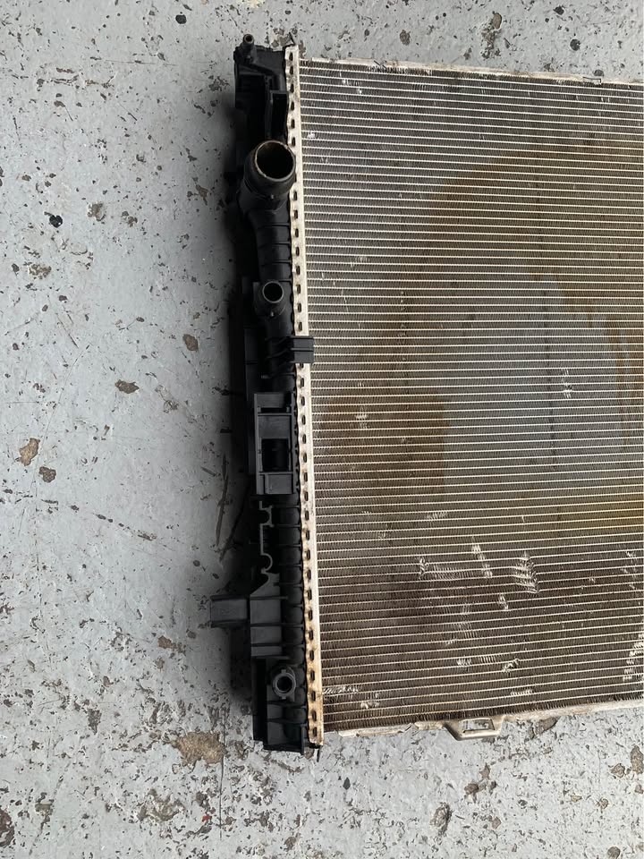 BMW G05/G06 radiator