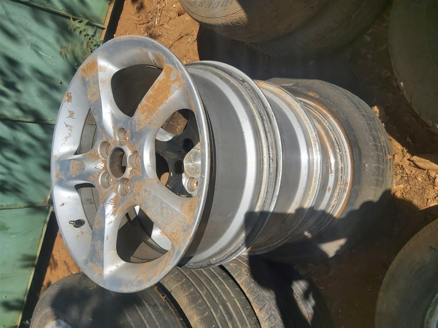 Subaru mags 17 inch Subaru mags 17 inch