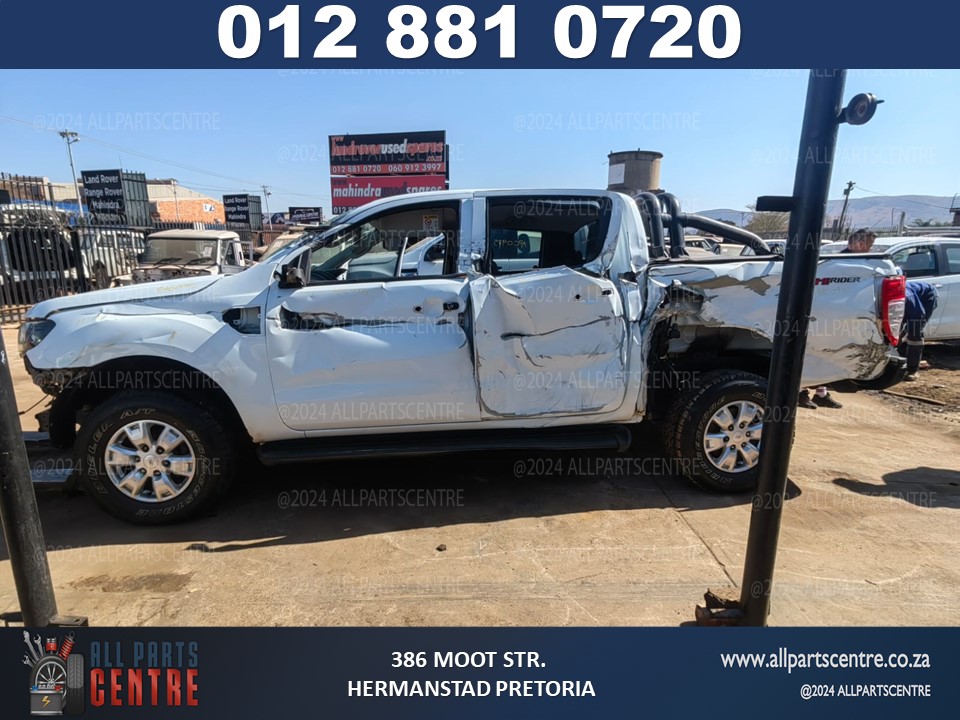 Ford Ranger T7 2.2 double cab stripping for spares