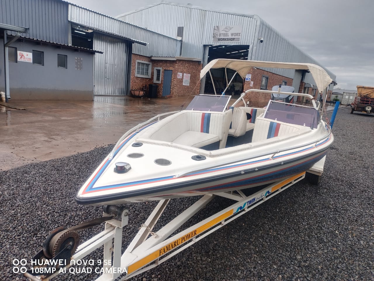 21ft VIKING BEARFOOTER SKI BOAT FOR SALE