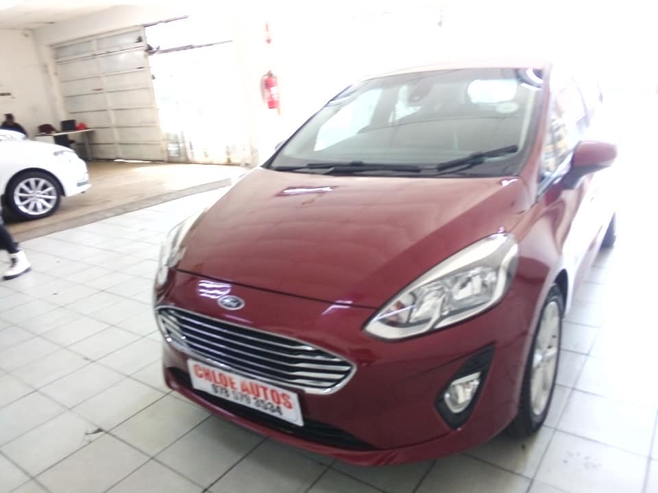 2018 FORD FIESTA ECOBOOST 1.0 MANUAL PETROL SERVICE BOOK MAROON 60.000KM