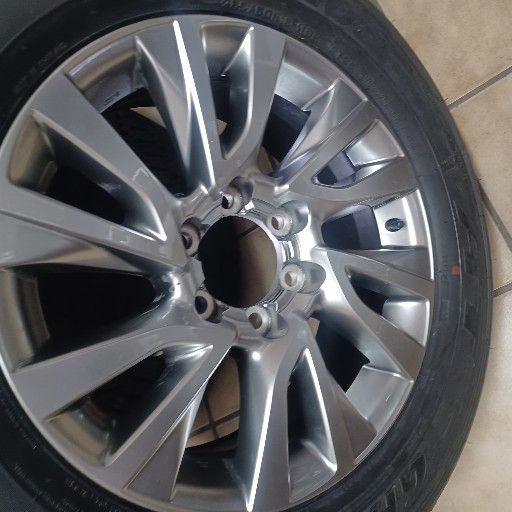 Toyota 18inch fortuna spare wheel