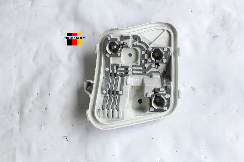 VW & AUDI LEFT TAIL LIGHT BULB HOLDER OEM:8P4945257 - Private Seller VW & AUDI LEFT TAIL LIGHT BULB HOLDER OEM:8P4945257 - Private Seller