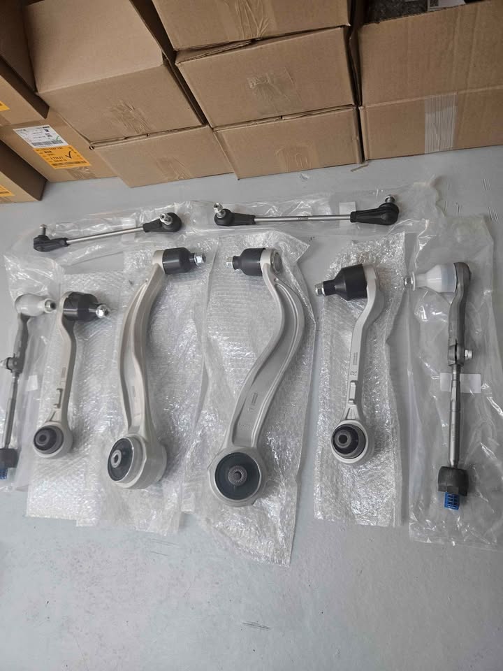 BMW 3 Series G20/G28 Front Suspension Kit - Private Seller BMW 3 Series G20/G28 Front Suspension Kit - Private Seller