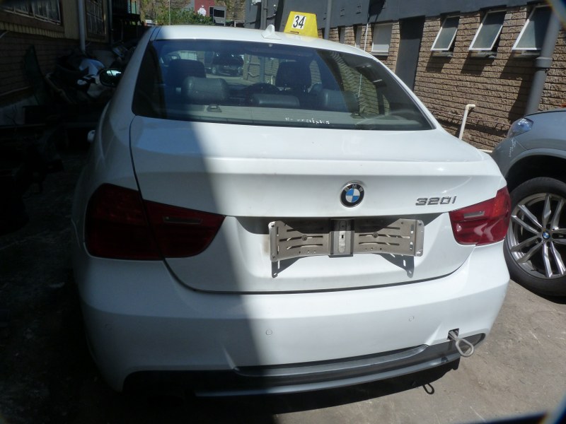 BMW 320i E90 2.0 AT N46 - 2011 SPARESBOYZ STRIPPING FOR SPARES - Private Seller BMW 320i E90 2.0 AT N46 - 2011 SPARESBOYZ STRIPPING FOR SPARES - Private Seller