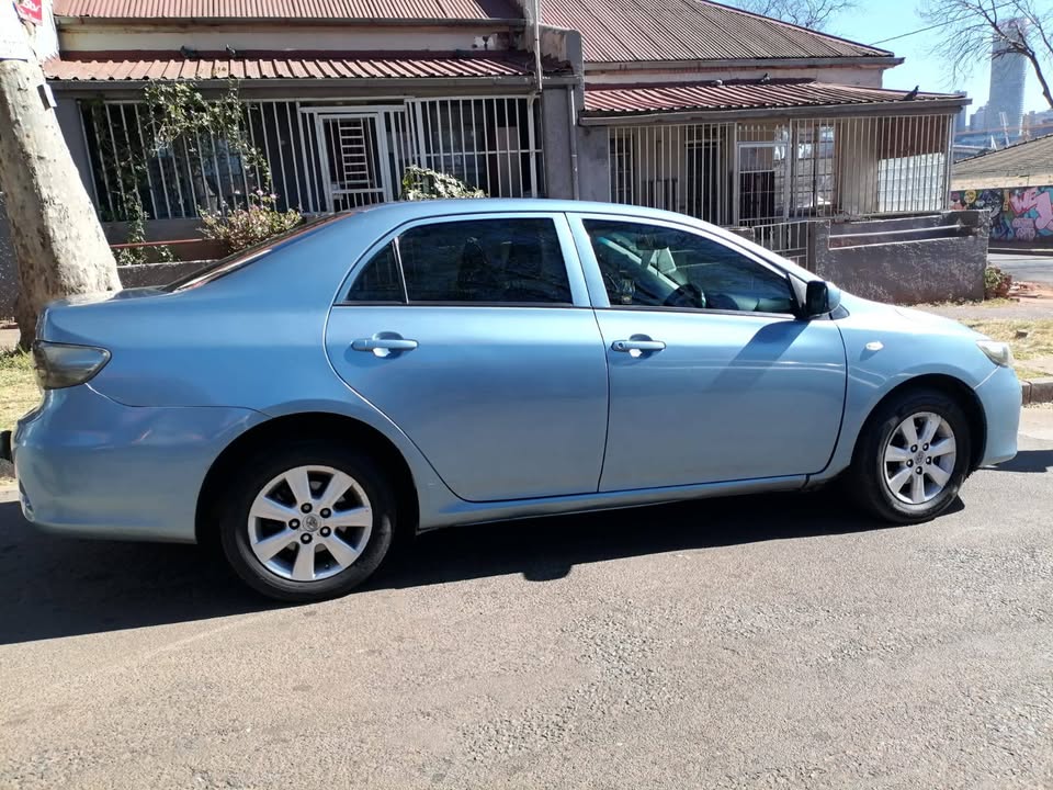 2019 TOYOTA COROLLA QUEST 1.6 MANUAL TRANSMISSION IN EXCELLENT CONDITION
