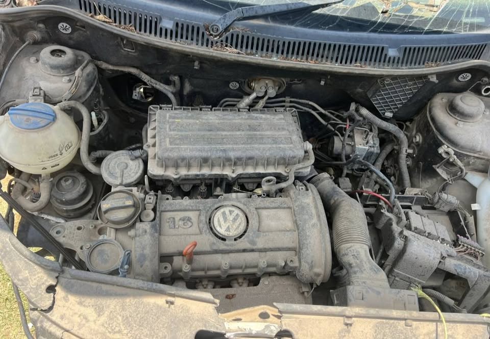 Volkswagen Polo Cross 1.6 Now Stripping For Spare Parts - Private Seller Volkswagen Polo Cross 1.6 Now Stripping For Spare Parts - Private Seller