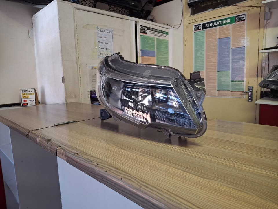 2020 HONDA JAZZ HEADLIGHT RIGHTSIDE AVAILABLE FOR SALE - Private Seller 2020 HONDA JAZZ HEADLIGHT RIGHTSIDE AVAILABLE FOR SALE - Private Seller