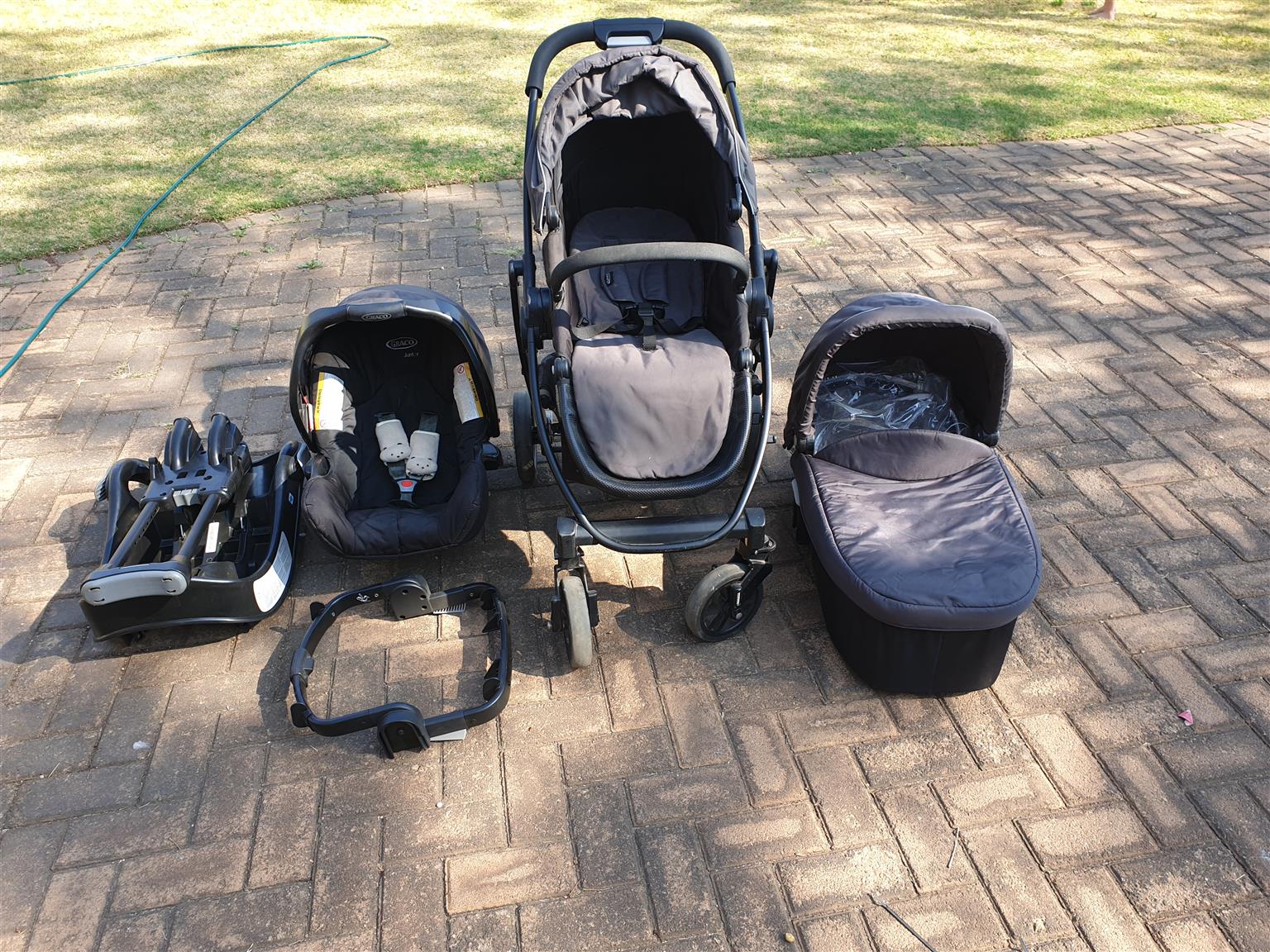 graco evo trio travel system review