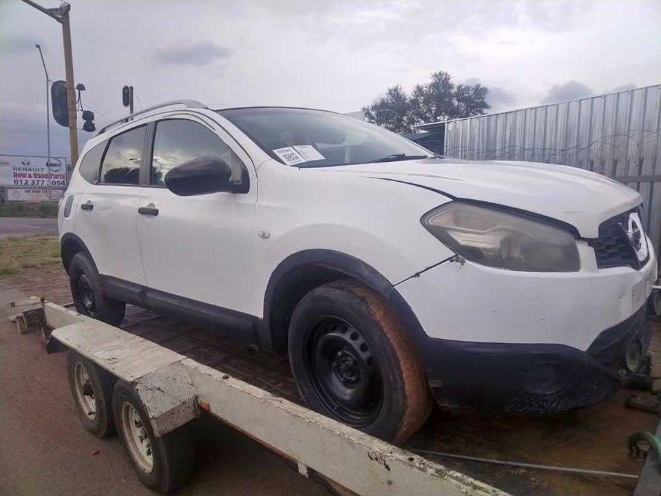 Nissan Qashqai +2 2011 1.6 Visia Manual Stripping For Spares - Private Seller Nissan Qashqai +2 2011 1.6 Visia Manual Stripping For Spares - Private Seller