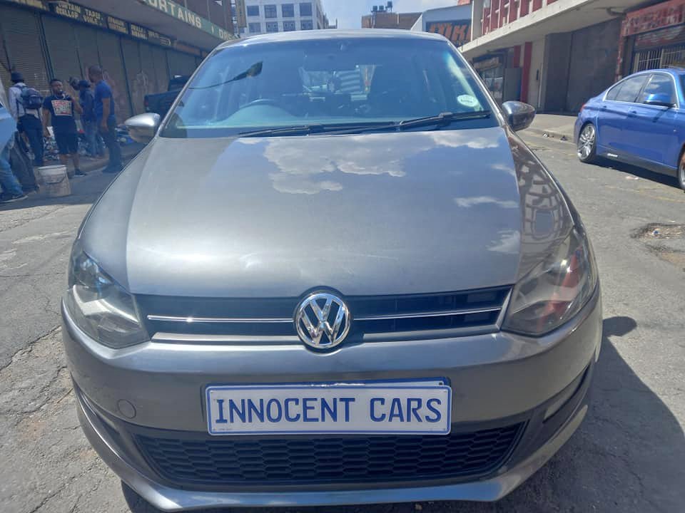 2012 VW 6 1.6 COMFORTLINE PETROL, MANUAL, GREY COLOR, MILEAGE 80000KM