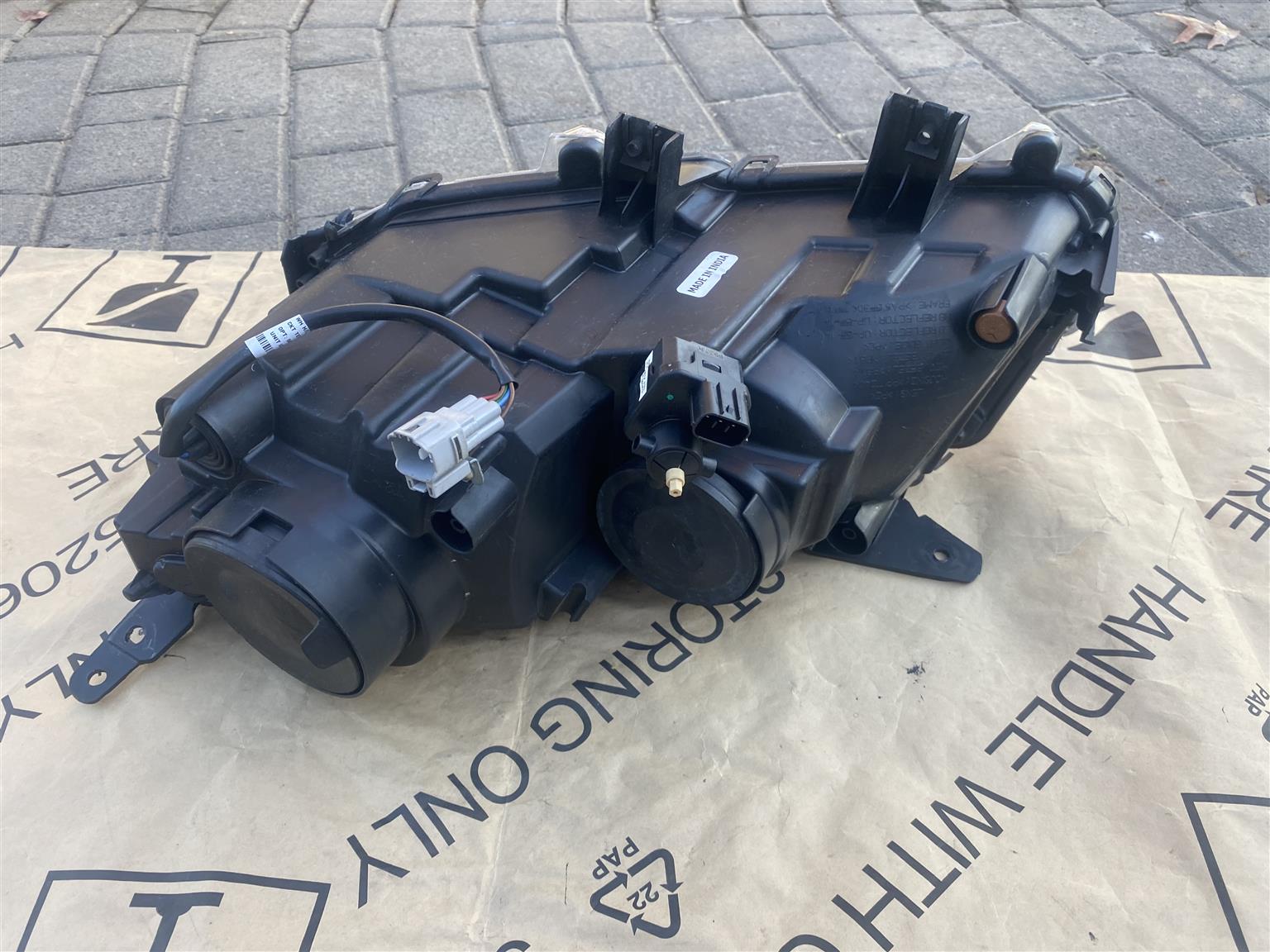 2022 SUZUKI VITARA BREZZA LED HEADLIGHT RIGHT SIDE FOR SALE - Private Seller 2022 SUZUKI VITARA BREZZA LED HEADLIGHT RIGHT SIDE FOR SALE - Private Seller