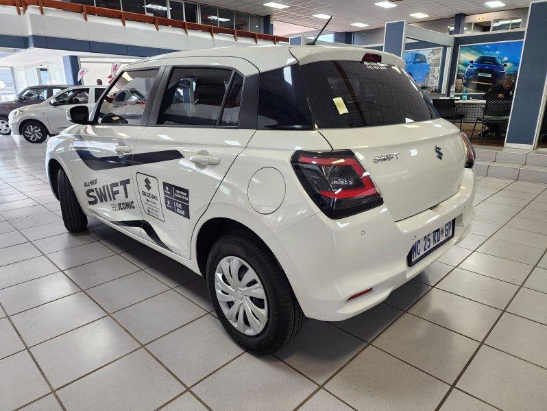 SUZUKI SWIFT 1.2 GL 5MT 2025