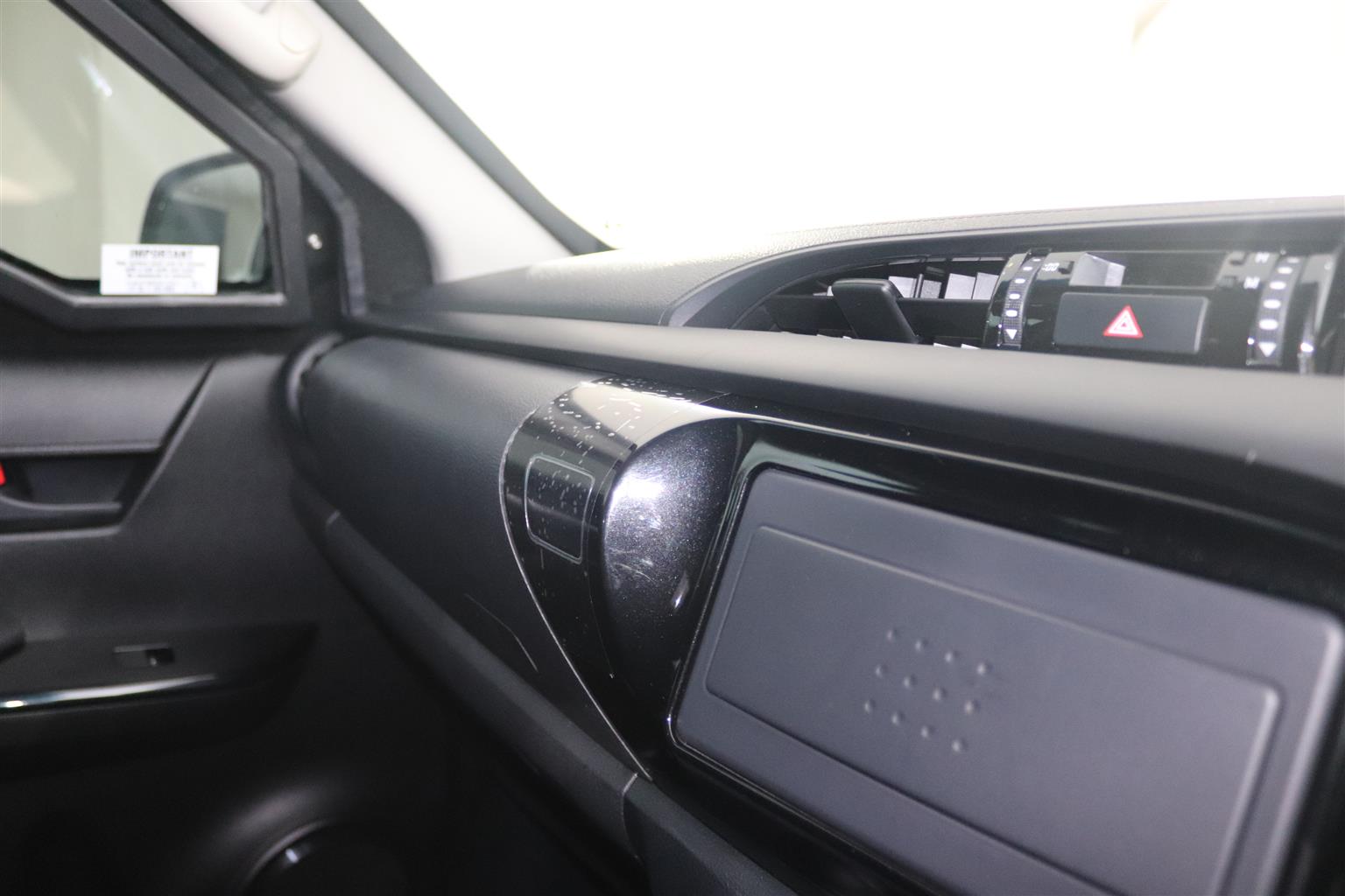 New 2025 Toyota Hilux 2.4GD-6 double cab 4x4 SR - Private Seller
