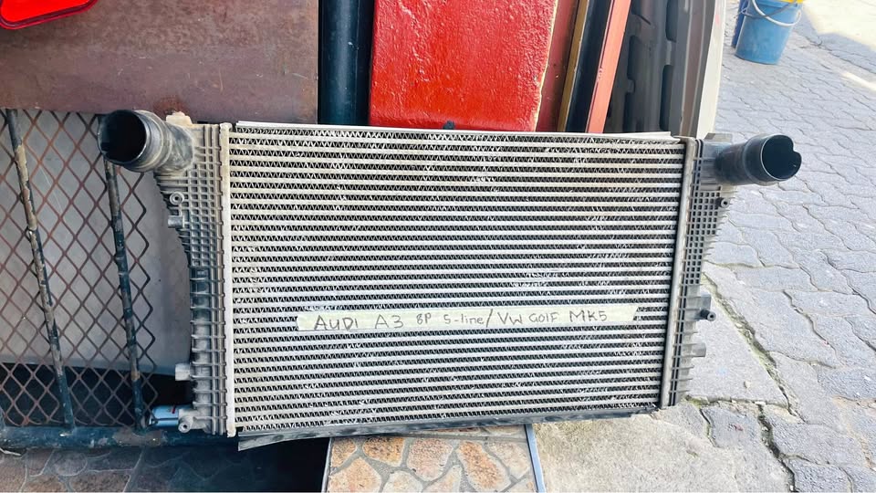 Audi A3 8P radiator 2008/12 VW Golf 5 radiator VW JETTA 6 radiator 2012 - Private Seller Audi A3 8P radiator 2008/12 VW Golf 5 radiator VW JETTA 6 radiator 2012 - Private Seller