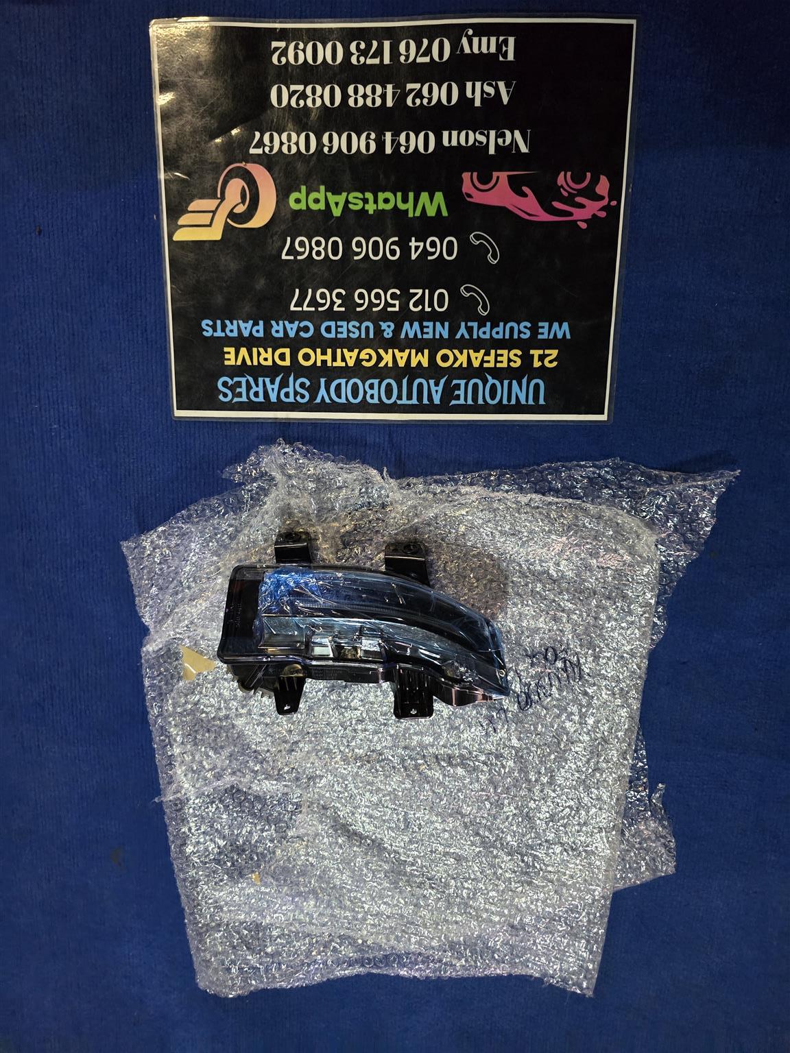 Mahindra XUV 300 DRL Fog lights L&R Mahindra XUV 300 DRL Fog lights L&R