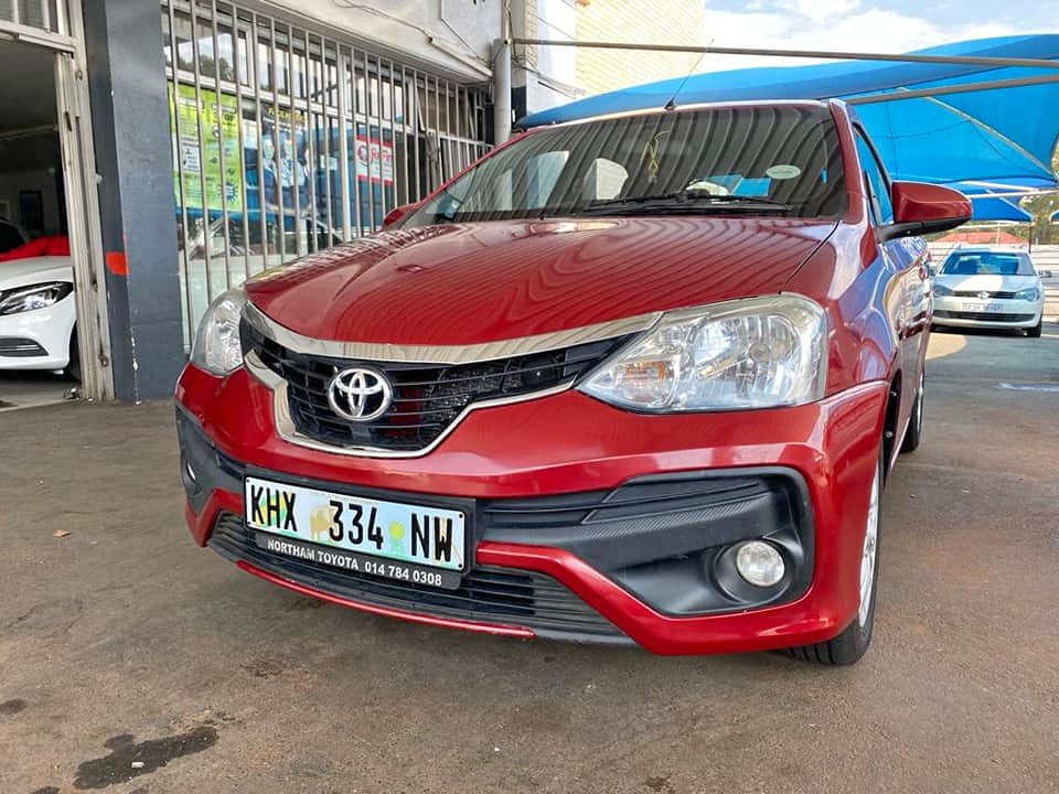 TOYOTA ETIOS 1.5 SPRINT  HATCHBACK  2020
