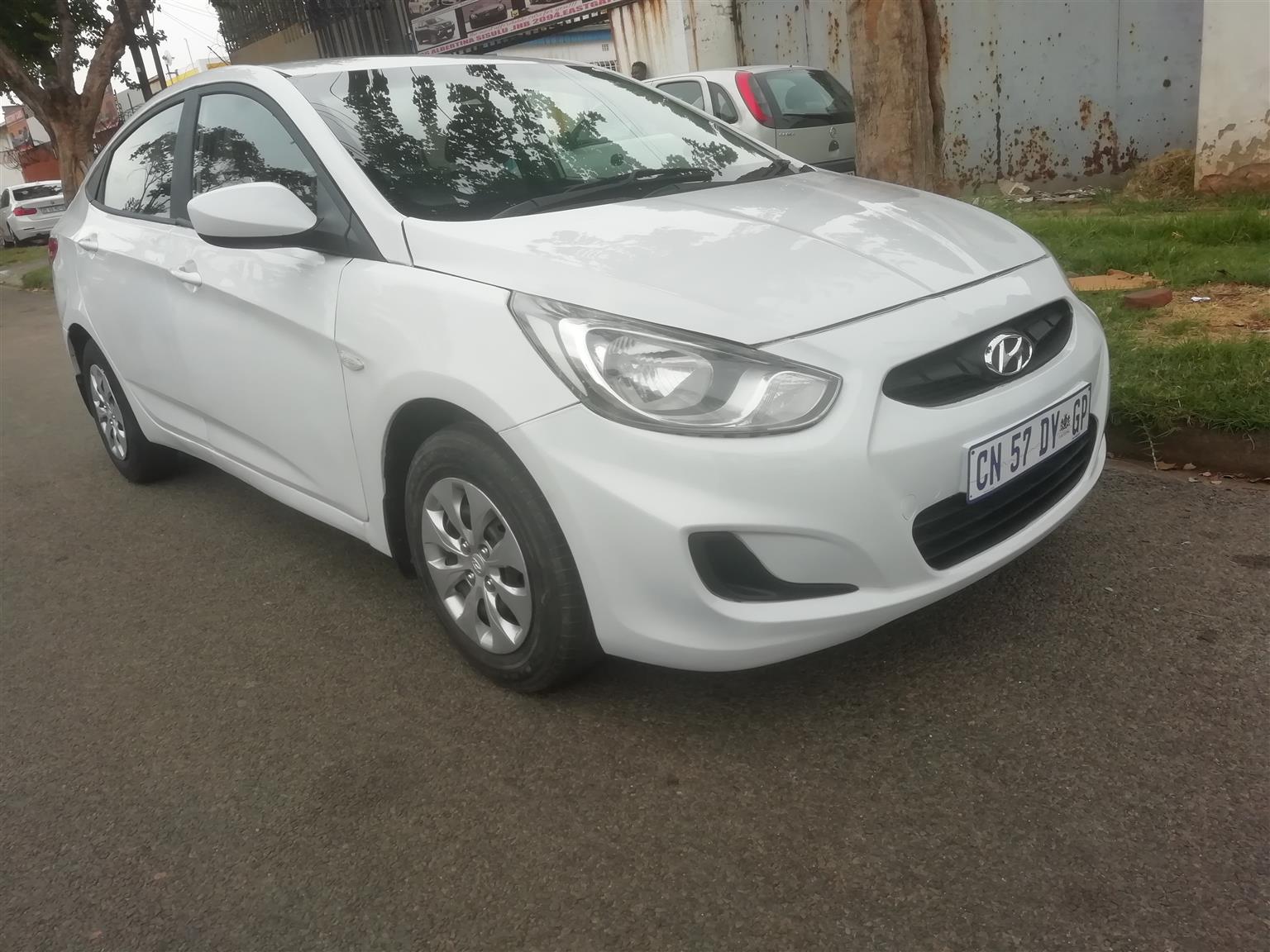 Used 2013 Hyundai Accent sedan 1.6 Fluid - Private Seller
